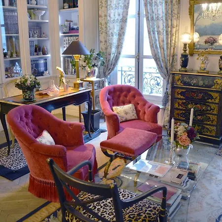 Eiffel Tower-alma Apartment Paris