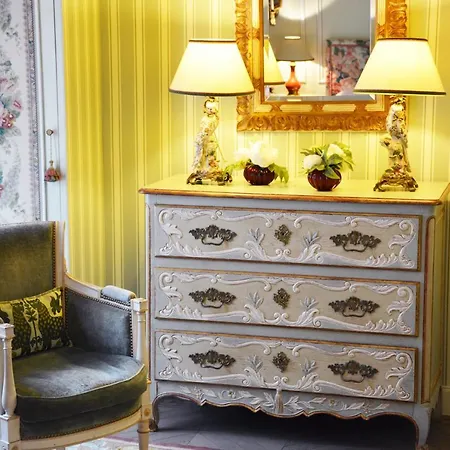 Apartment Eiffel Tower-alma *